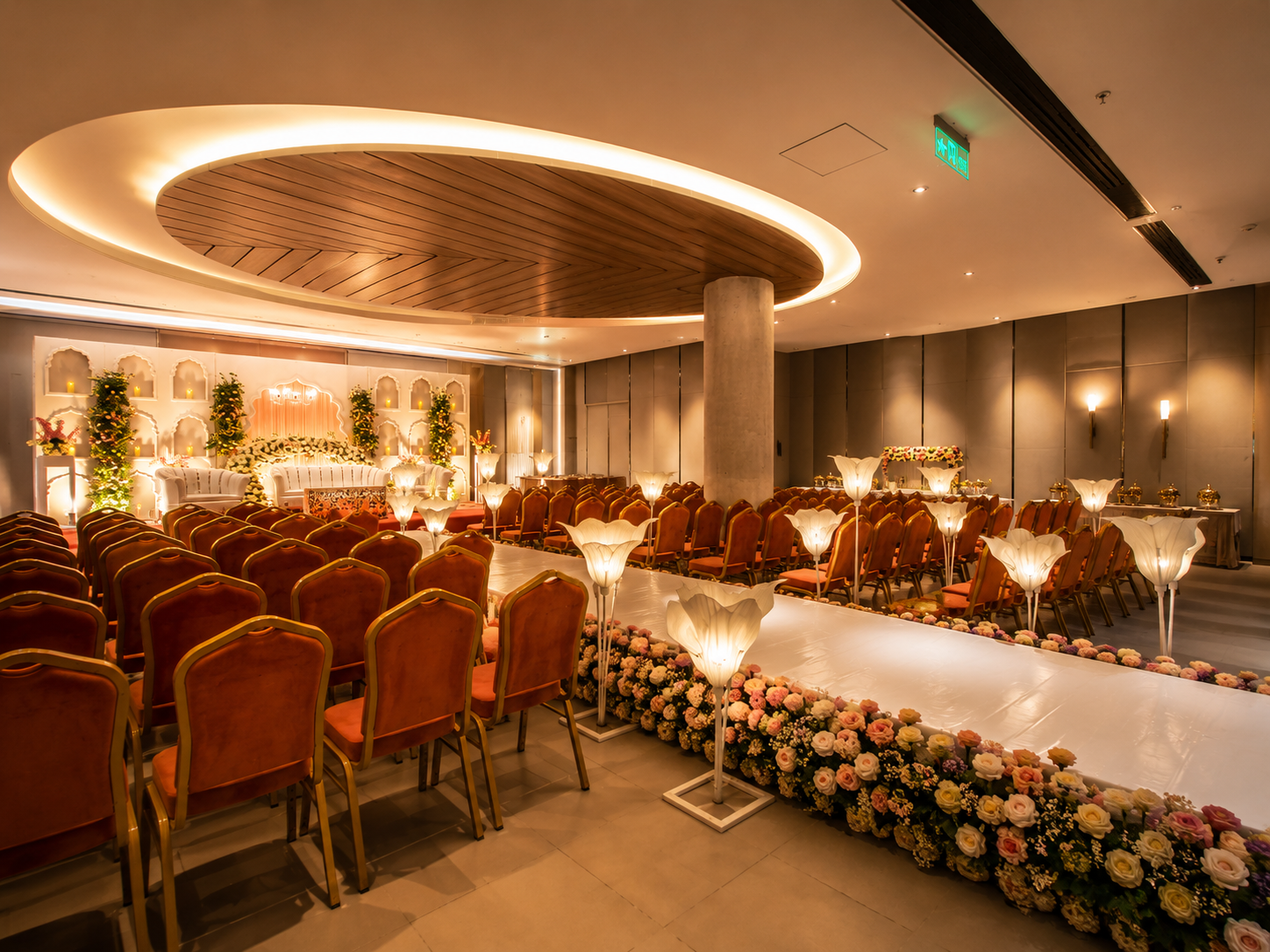 Banquet wedding setup
